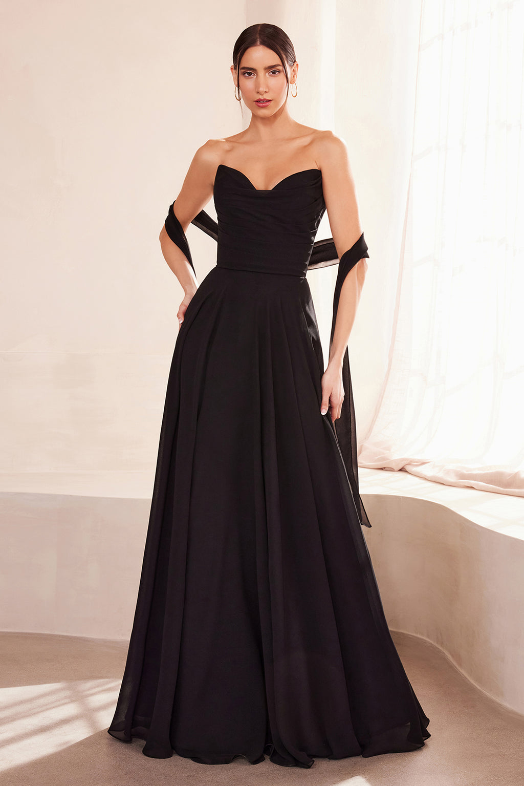 T703 Black – Amoris