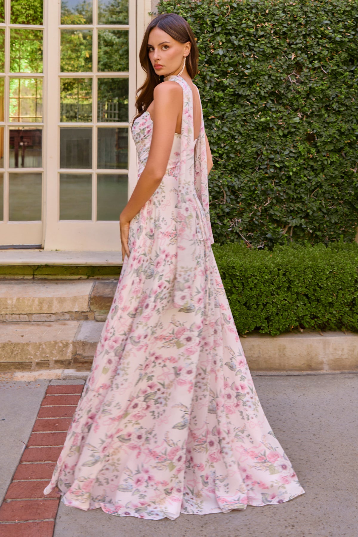T717